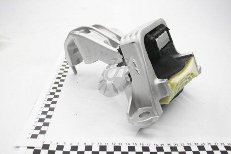 Опора двигателя 1,5dci Renault Megane III 2008- HUTCHINSON 586494