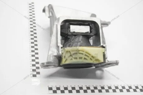 Опора двигателя Renault Megane III (08-) 2.0i Turbo Hutchinson HUTCHINSON 586643