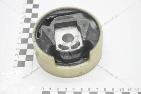 Опора двигуна задня нижня VW Caddy, Golf V, Touran Skoda Octavia, Superb, Yeti 1,9TDI-3,2 (03-13) Hutchinson HUTCHINSON 594582
