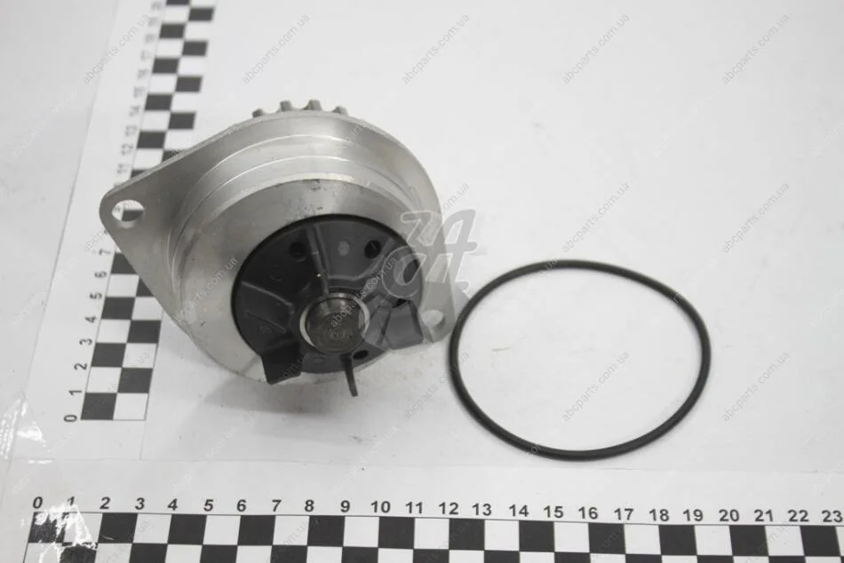 Насос водяной Citroen Xsara/Nissan Micra/Peugeot 205, 306, 309, 405 1.4; 1.5D; 1.6 (91-) Hutchinson HUTCHINSON WP17 (фото 1)