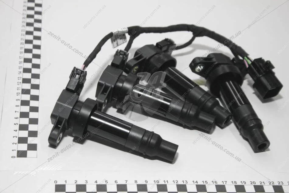 Катушка зажигания (комлект 4шт+проводка) Mobis Hyundai/Kia/Mobis 27300-2B000 (фото 1)