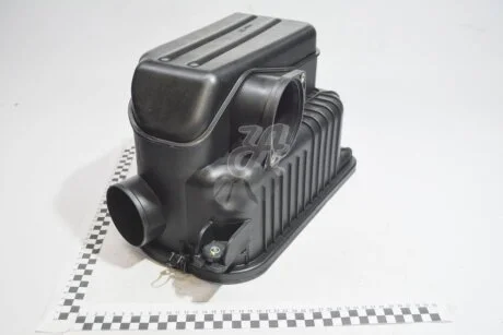 Корпус фильтра воздушного верхняя часть H100 (04-) Mobis Hyundai/Kia/Mobis 28112-4F100