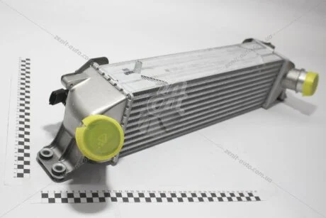 Радіатор інтеркулера Mobis Hyundai/Kia/Mobis 28190-4A481