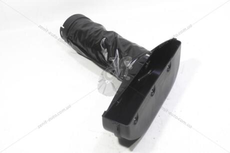 Патрубок воздуховода H-1 (07-) Mobis Hyundai/Kia/Mobis '282104H000