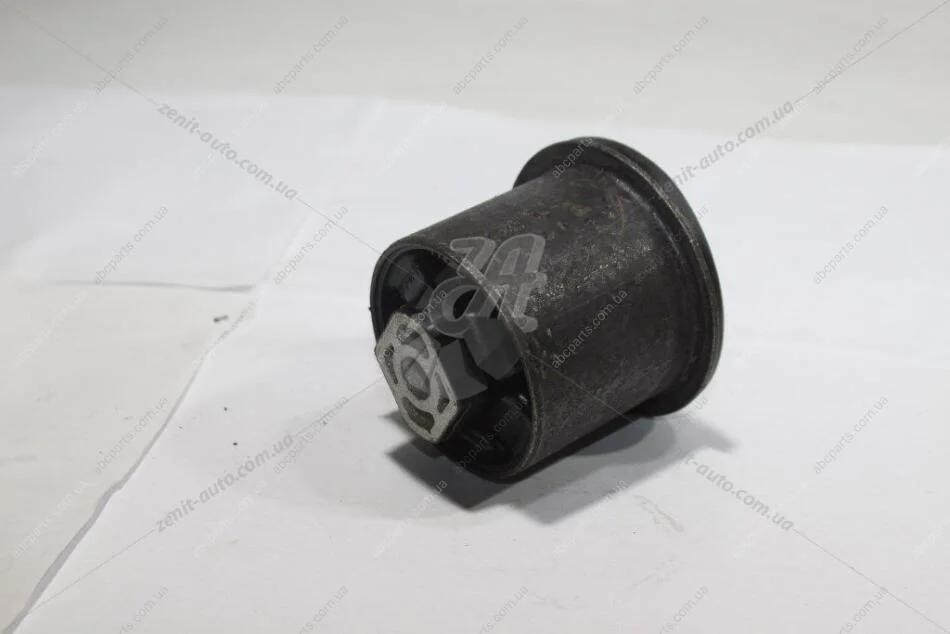 Сайлентблок балки задней (аналог 55160-1M000) Mobis Hyundai/Kia/Mobis 55160-2K000 (фото 1)