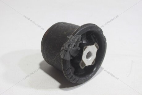 Сайлентблок балки задньої Soul (12-) Mobis Hyundai/Kia/Mobis '551602K301