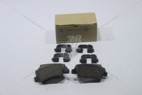 Колодки гальмівні задні дискові Tucson (15-) Mobis Hyundai/Kia/Mobis '58302D3A00