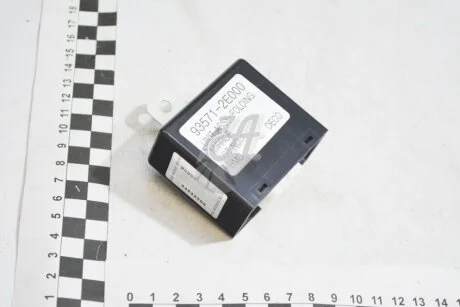 Блок управления зеркалами Tucson (06-) Mobis Hyundai/Kia/Mobis 93571-2E000