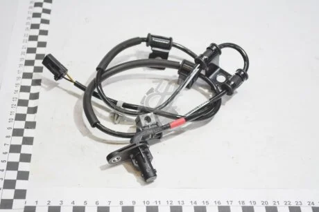 Датчик ABS передній правий Mobis Hyundai/Kia/Mobis 95671-2S300