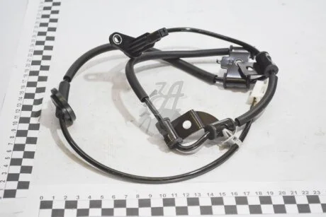 Датчик ABS задн праий Mobis Hyundai/Kia/Mobis 95680-2E310