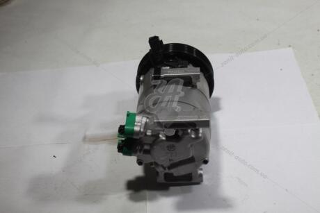 Компресор кондиціонера Elantra 1.6 (11-) MANUAL A/CON (97701-3X000) Mobis Hyundai/Kia/Mobis '977013X000