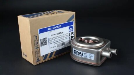 Радіатор масляний Renault Trafic (01-), Kangoo (98-), Megane (03-)/Opel Vivaro (01-)/Nissan Primastar (01-) 2.0i, 1.9 dCi OTO RADYATOR Kale 344670