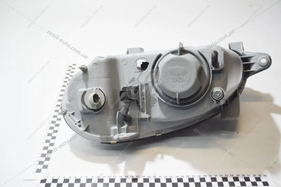 Фара блок Ланос/Сенс прав (під електрокоректор) (96304611) KG0900238 KAP KAP (KoreaAutoParts) 'KG0900238 (фото 1)