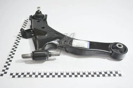Важіль підвіски передний правий нижній KAP KAP (KoreaAutoParts) KM0702510