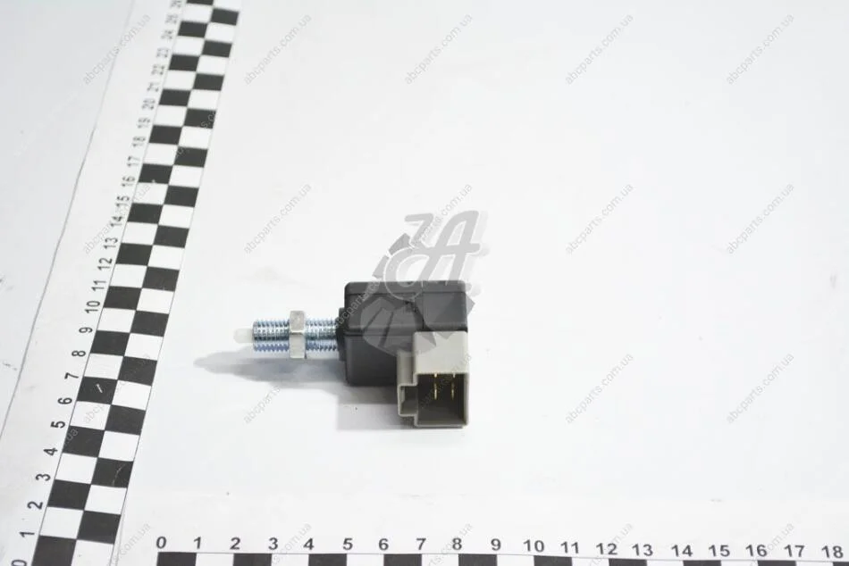 Датчик включения стоп-сигнала Accent(06-)/Tucson(04-) (93810-3K000) KAP KAP (KoreaAutoParts) KM0900891CHN (фото 1)