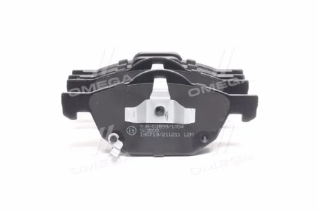 Колодки гальмівні дискові передні Honda Accord VII (05P1211) LPR '05P1211