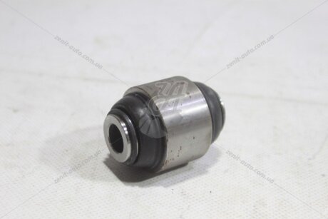 Сайлентблок важеля заднього (плаваючий) Hyundai i30, i40,Santa Fe, Elantra/Kia Ceed, Sportage, Sorento, Optima (07-) MANDO 'DCC010760