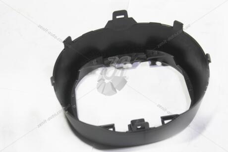 Кріплення решітки радіатора (G46L-50-716A) MAZDA G46L50716A