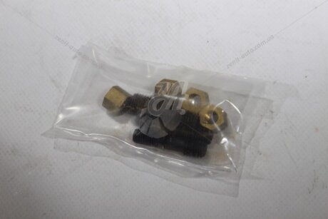 Ремкомплект трубы приемной 2101 /1102/Сенс (к-т 4 шпильки+4 гайки) Метиз-Авто Vin-14447