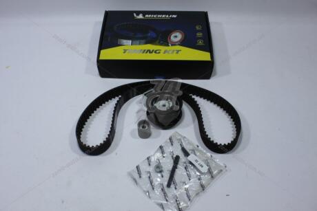 Комплект ремня ГРМ Audi A4 B6, A6 C5/ Skoda Octavia I/ VW Golf IV, Passat (B5) 1.9d MICHELIN 'FM010569