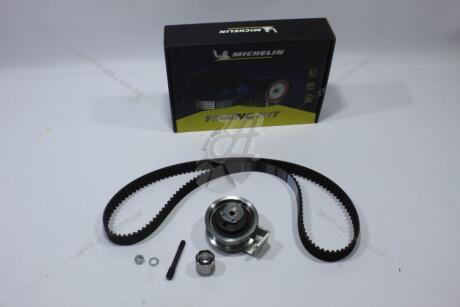 Комплект ременя ГРМ Audi A4 (B6,B7), A6 C5/ VW Passat B5.5 1.8T, 2.0i MICHELIN 'FM030491