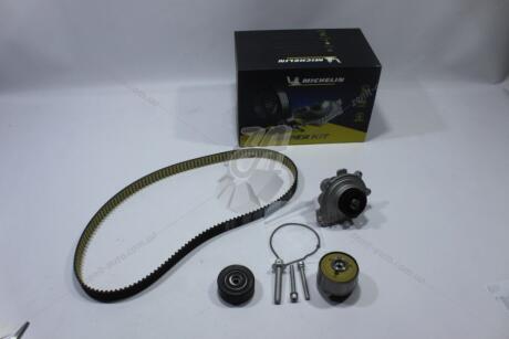 Комплект ременя ГРМ (+ помпа) Chevrolet Cruze (11-) 1.6, 1.8i/ Opel Astra (G,H,J), Insignia A 1.6, 1.8i MICHELIN 'FMW10603