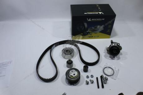 Комплект ременя ГРМ (+ помпа) Skoda Octavia II 1.6, 2.0d/ VW CC (B7) 2.0d, Caddy (III,IV), T5 1.6, 2.0d MICHELIN 'FMW10649