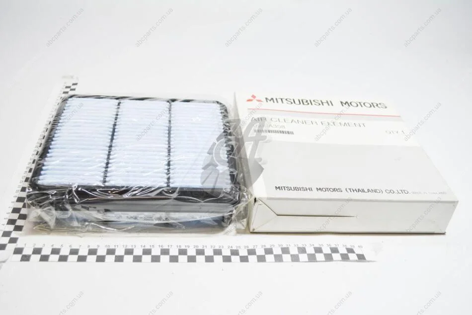 Фильтр воздушный MITSUBISHI 1500A358 (фото 1)
