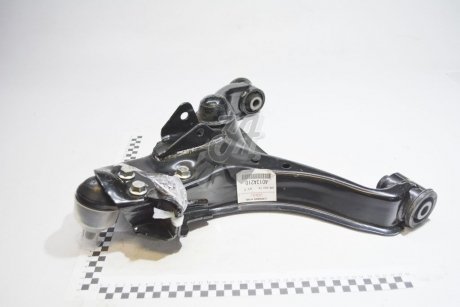 Важіль підвіски пер прав ниж Pajero IV (07-) MITSUBISHI 4013A210