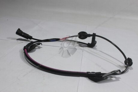 Датчик АБС передн прав Outlander III (2021) 2,4i CVT MITSUBISHI '4670B310