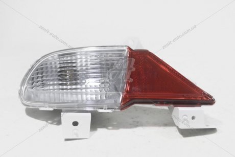 Фара протитуманна зад прав MITSUBISHI 8336A120