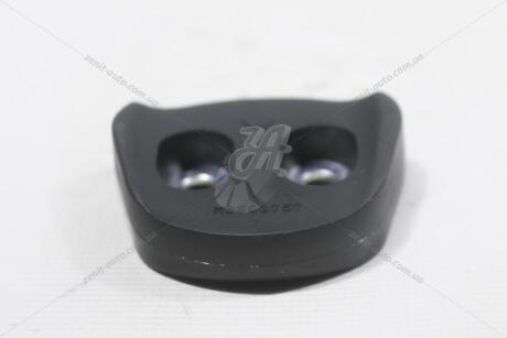 Отбойник капота MITSUBISHI MB893757