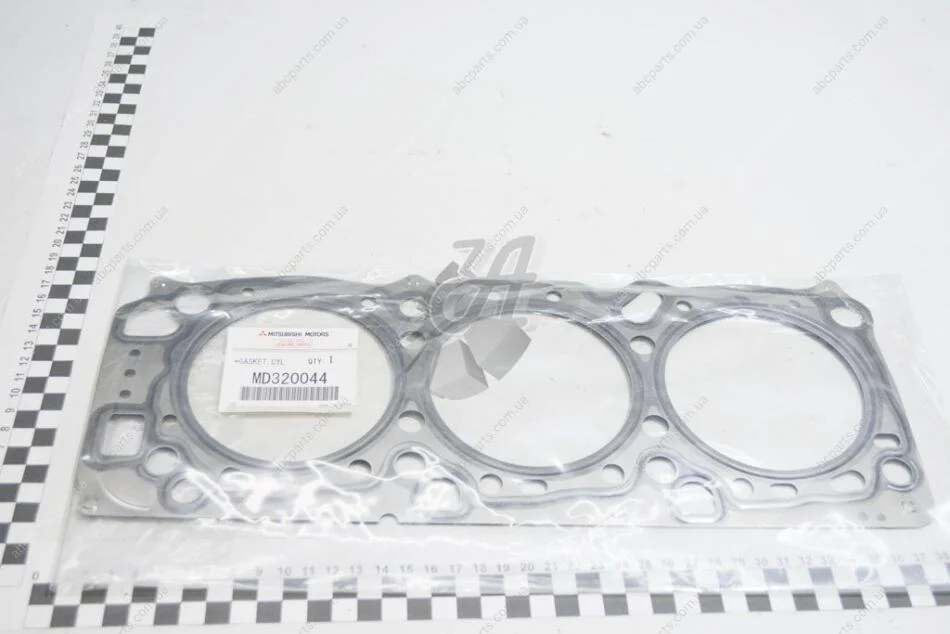 Прокладка ГБЦ Pajero Sport I (98-07) 3.0i V6 MITSUBISHI MD320044 (фото 1)