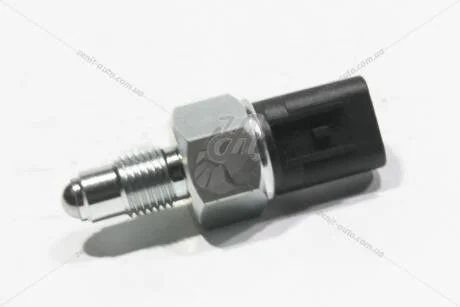 Датчик вмикання заднього ходу MITSUBISHI MD730979