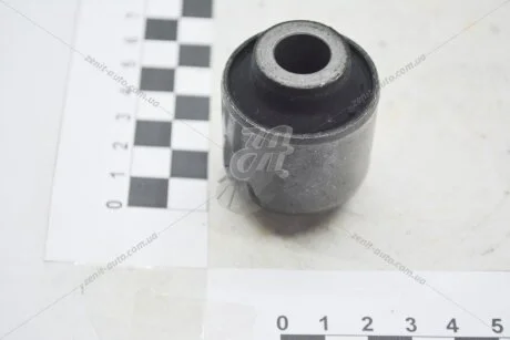 Сайлентблок рычага MITSUBISHI MR223673