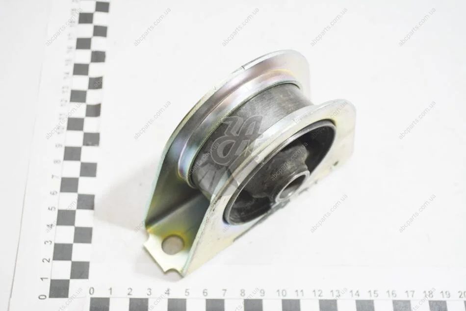 Опора двигуна центр MITSUBISHI MR554244 (фото 1)