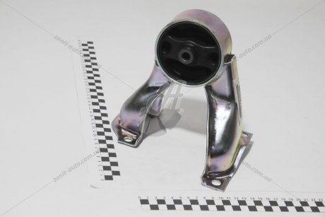 Опора двигуна прав MITSUBISHI MR554746