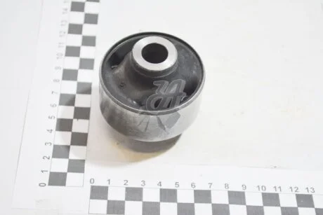 Сайлентблок рычага пер ниж MITSUBISHI MR594320