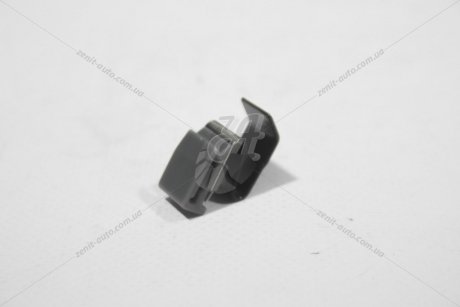 Фиксатор люка горловины бензобака MITSUBISHI MR970563