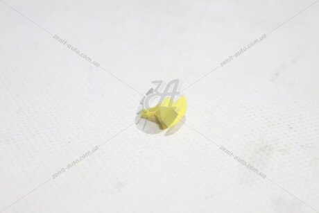 Кліпса ущільнювача дверей Outlander III (2012) 2,4i CVT MITSUBISHI 'MU481276