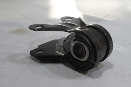 Сайлентблок рычага заднего Ford Focus (10-17)/ C-Max (10-19) (L16834) MONROE 'L16834