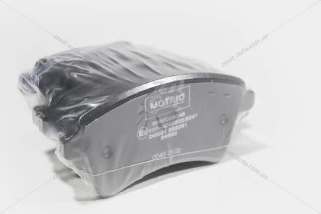 Колодки гальмівні передні Renault Kangoo II 2008- (410605649R) Renault Motrio '8660006346