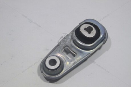 Опора ДВЗ нижн реактивна Qashqai (14-) 1,5d MT NISSAN '113604EA0A
