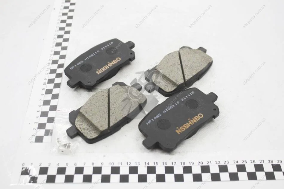 Колодки гальмівні дискові передние Lexus RX 300(00-03)/Toyota Camry 2.4, 3.0 (01-06) NISSHINBO NP1065 (фото 1)