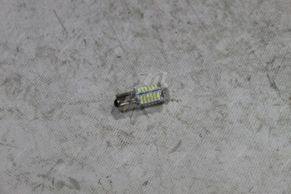 Лампа светодиодная 12V S25 P21W BA15s (36SMD 70х20) белый Nord YADA Nord YADA 900311 (фото 1)