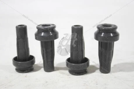 Наконечник свечи зажигания (комплект 4 шт.) Citroen Berlingo, C3, C4 Picasso/ Peugeot 308, 408, 207 1.6 (08-) (5963 21) Citroen/Peugeot Peugeot/Citroen 596321