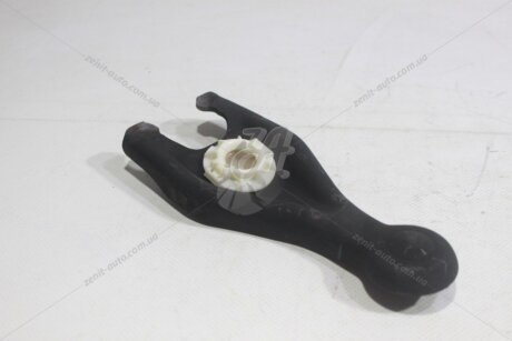 Вилка зчеплення ML6C Citroen/Peugeot Peugeot/Citroen '9808513380