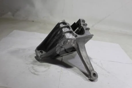 Опора двигателя правая Hyundai Elantra (15-) (1011ACLAB0) PH '1011ACLAB0