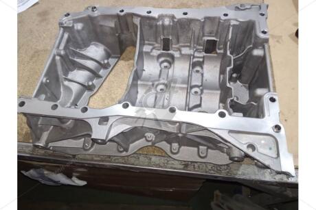 _Уцінка_розбірка нового двигуна_Піддон ДВС (110170938R) RENAULT '110170938RUCENKA