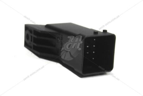 Реле свечей накала Trafic III, Megane IV, Scenic IV 1,6dci (15-) RENAULT '110673774R